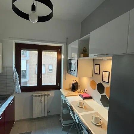 Appartamento Marta Cozy Place Near Vatican And Subway Roma